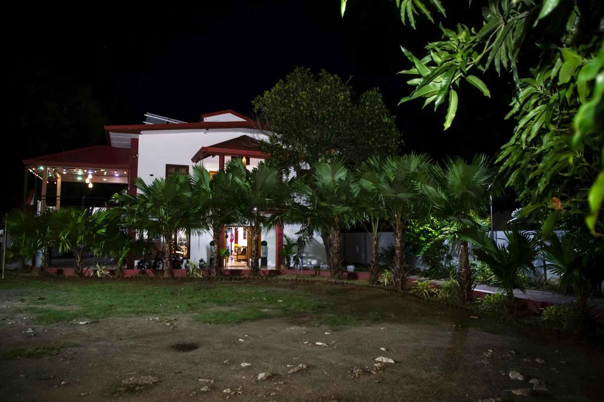 Golden Star Guest House Jaffna Luaran gambar