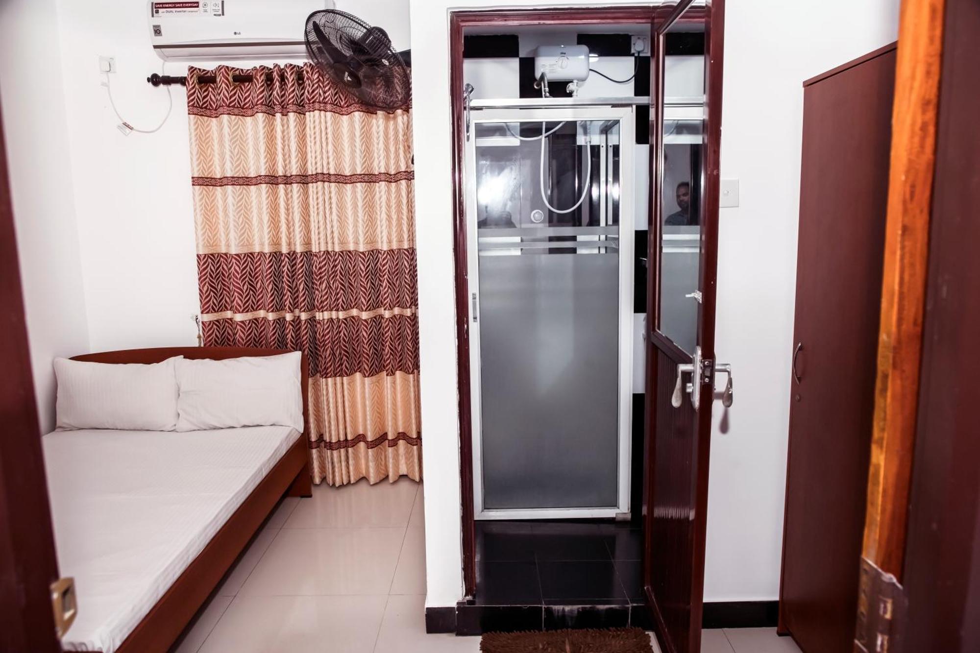 Golden Star Guest House Jaffna Luaran gambar